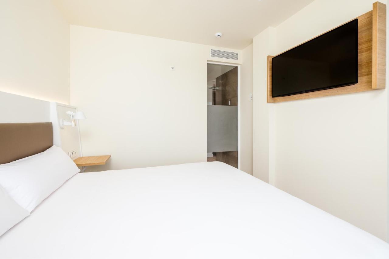 Hotel Playamojacar 4*